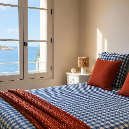 La Bastide Blanche Sea View, Air Conditioning&wifi Appartamento *
